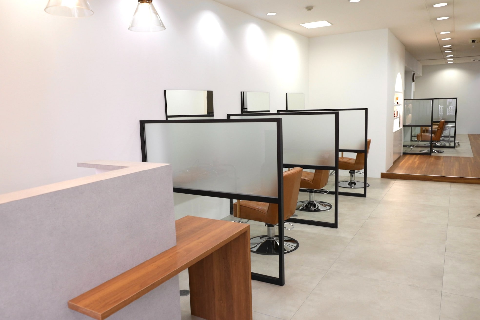 アカンサス バイ ミリー 高槻店(acanthus by milly)2