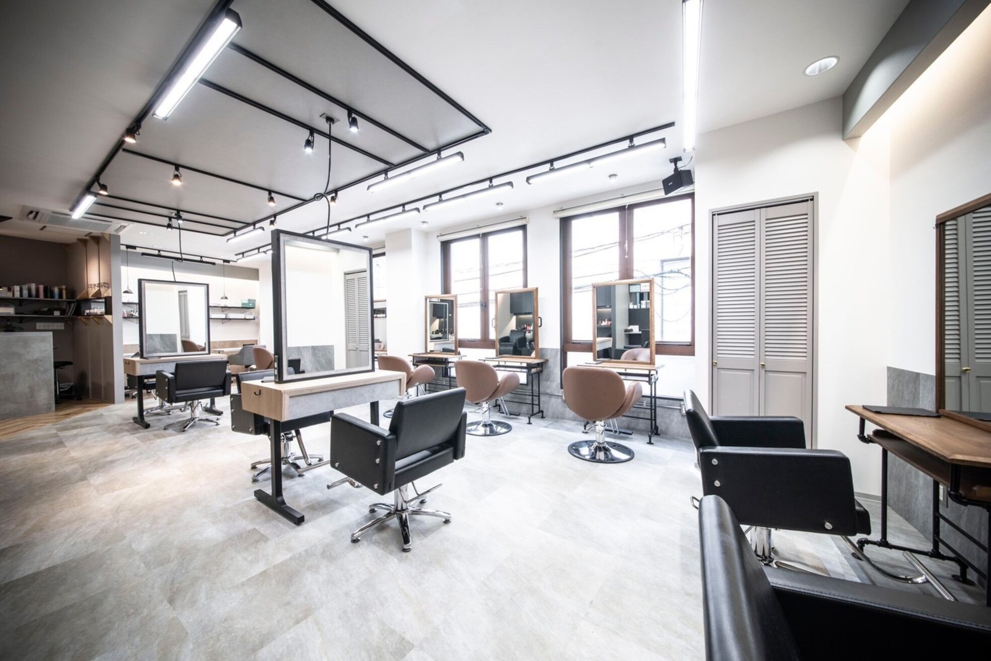 アイコニック 天神店(ICONIQ)2