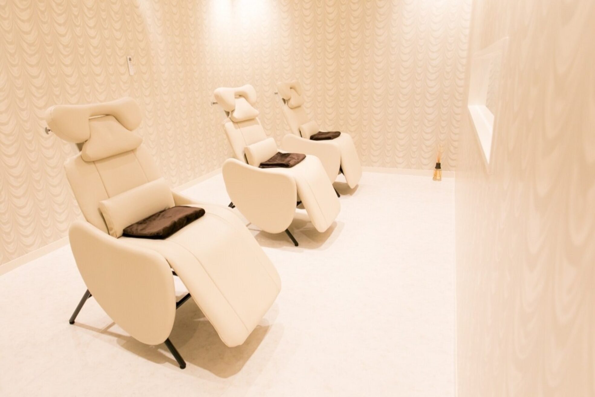 アイコニック 日進梅森台店(ICONIQ)6