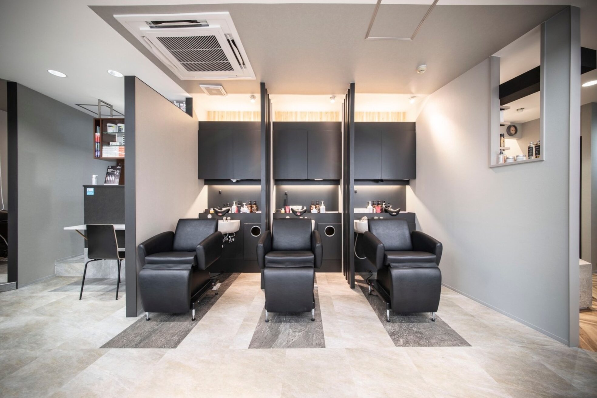 アイコニック 天神店(ICONIQ)8