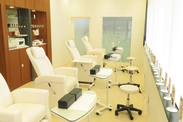 アイコニック(ICONIQ)4