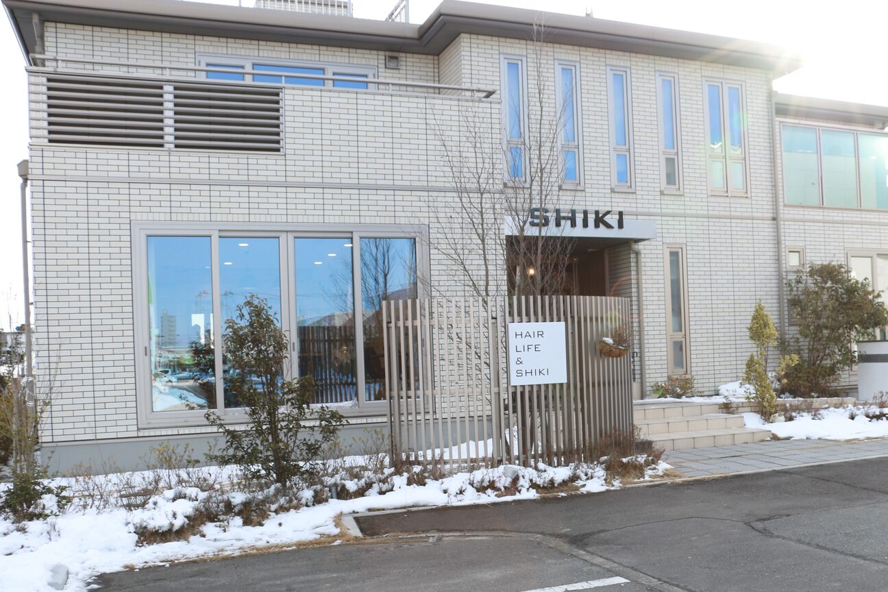 ヘアーアンドライフ シキ(HAIR & LIFE SHIKI)2