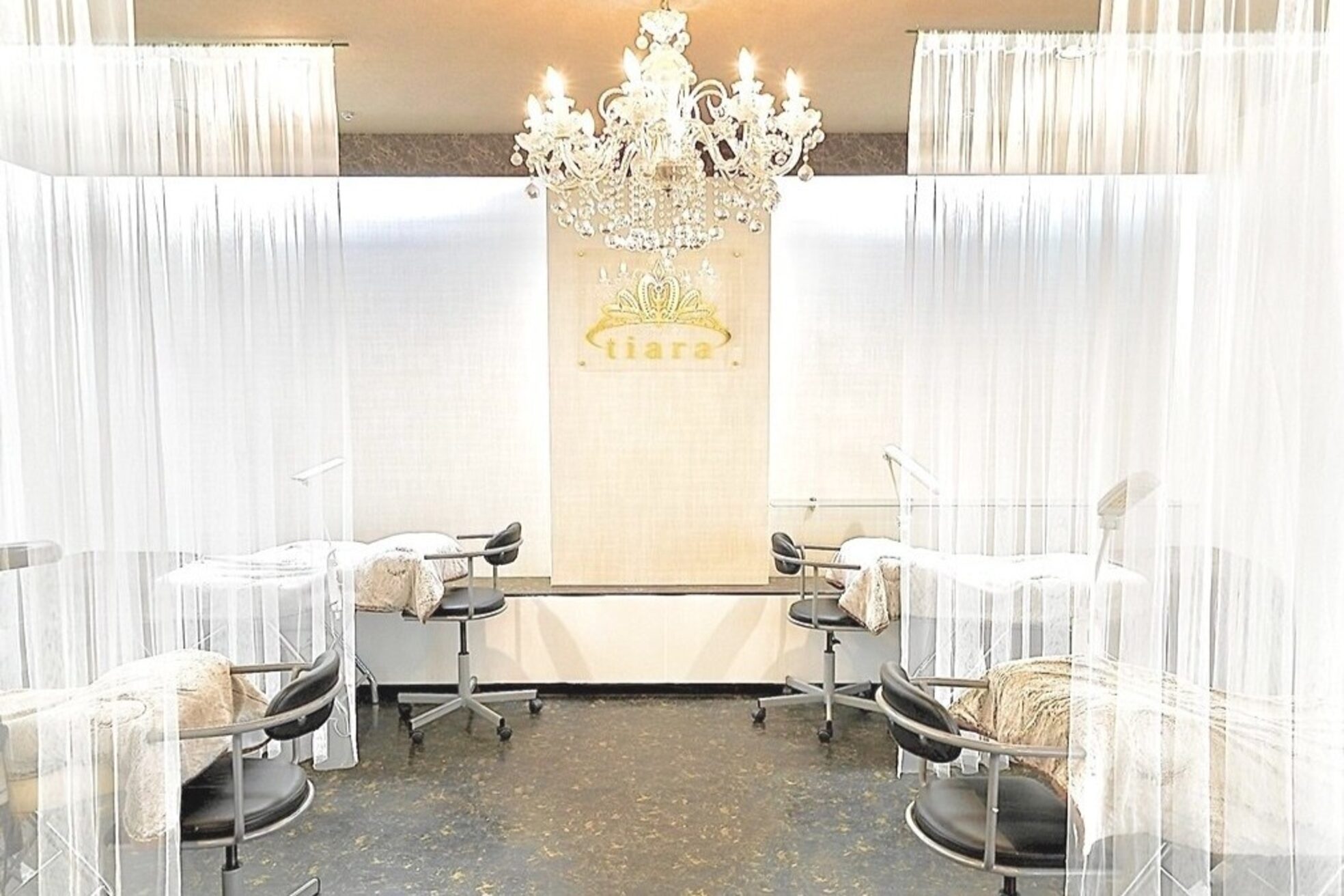 ティアラ 梅田店(tiara)1