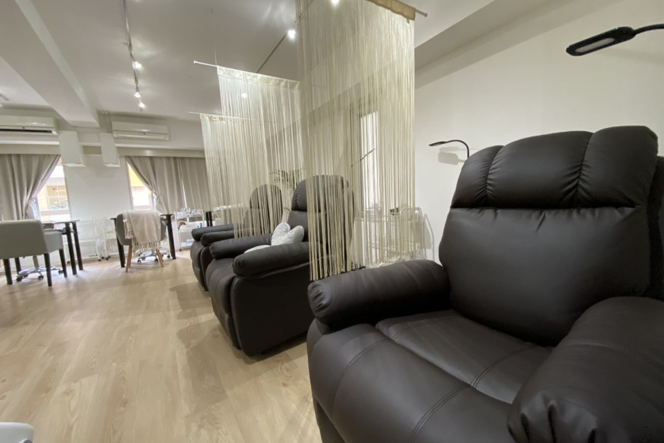 アウラ 新宿西口店(aura)2