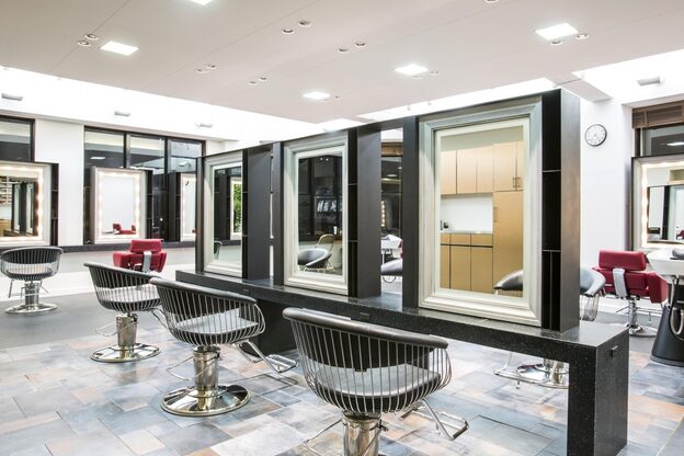 ラパンセノアール(LA PENSEE NOIR)1