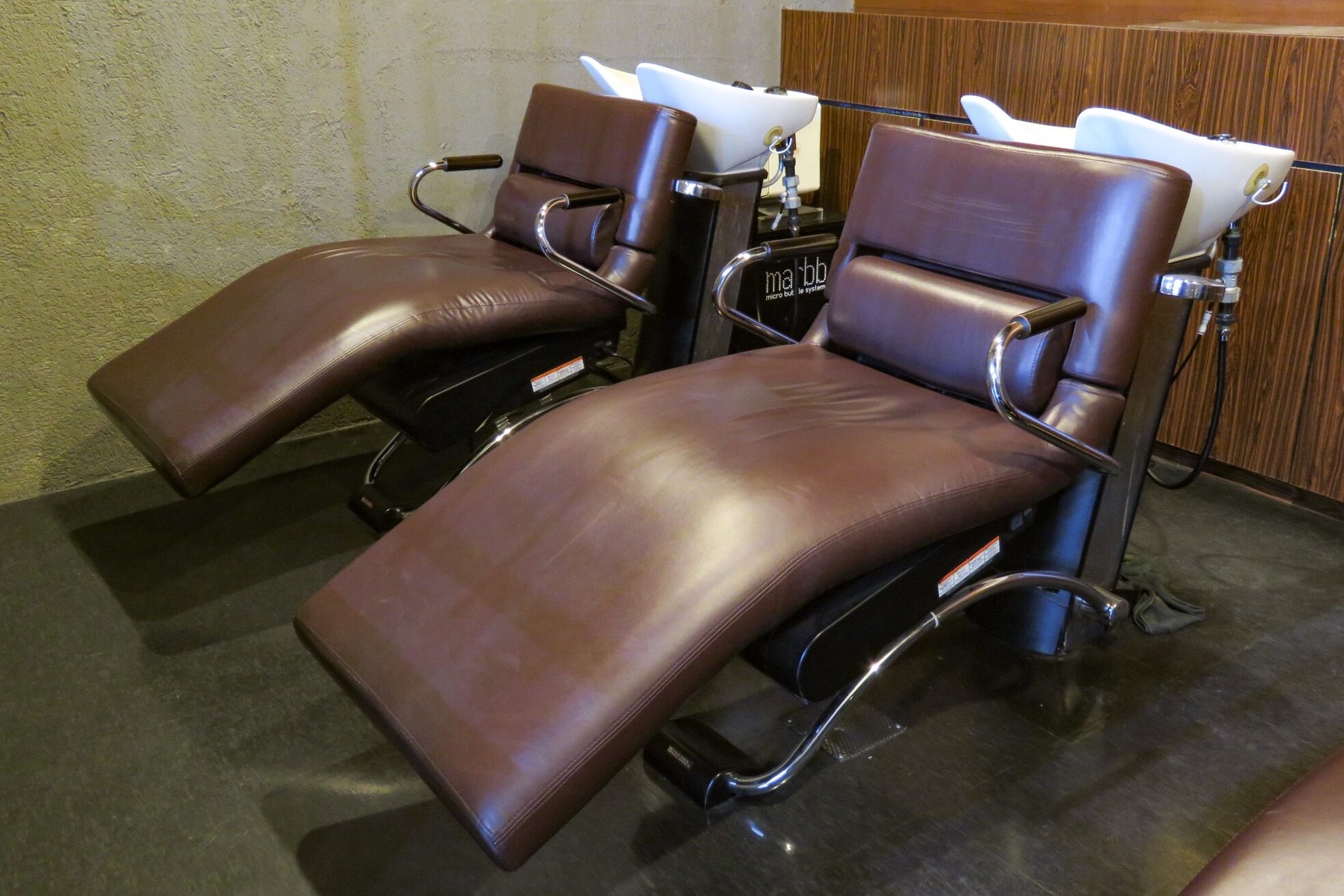 クレメント サロン ブル(Clement Salon Bull)8