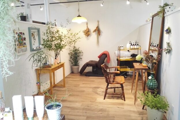 ハウスアンドヘアーワークス(House&Hair works)1
