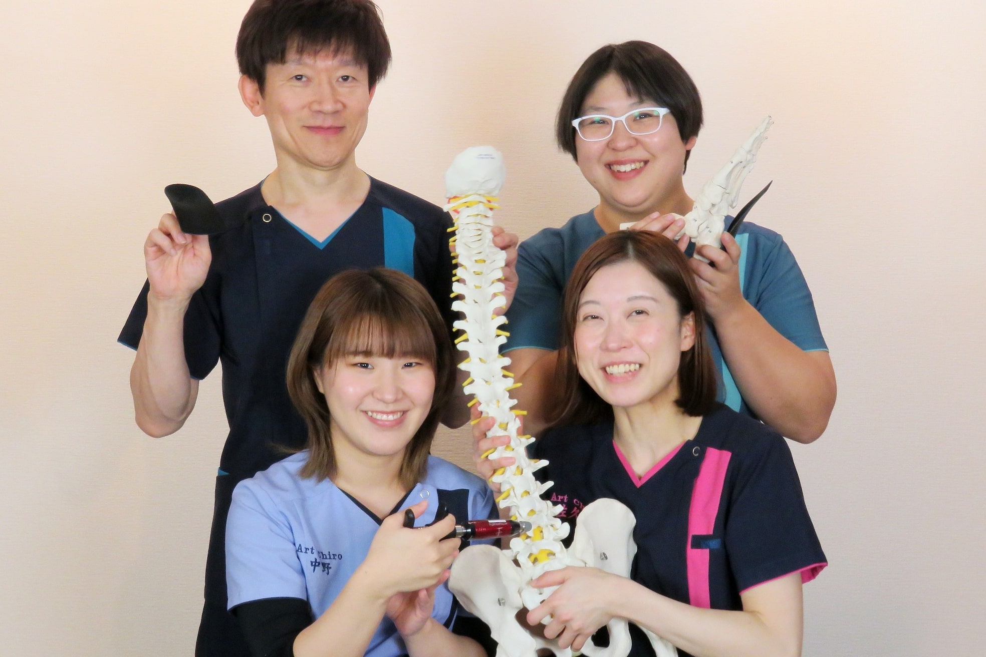 札幌駅前整体アートカイロ2