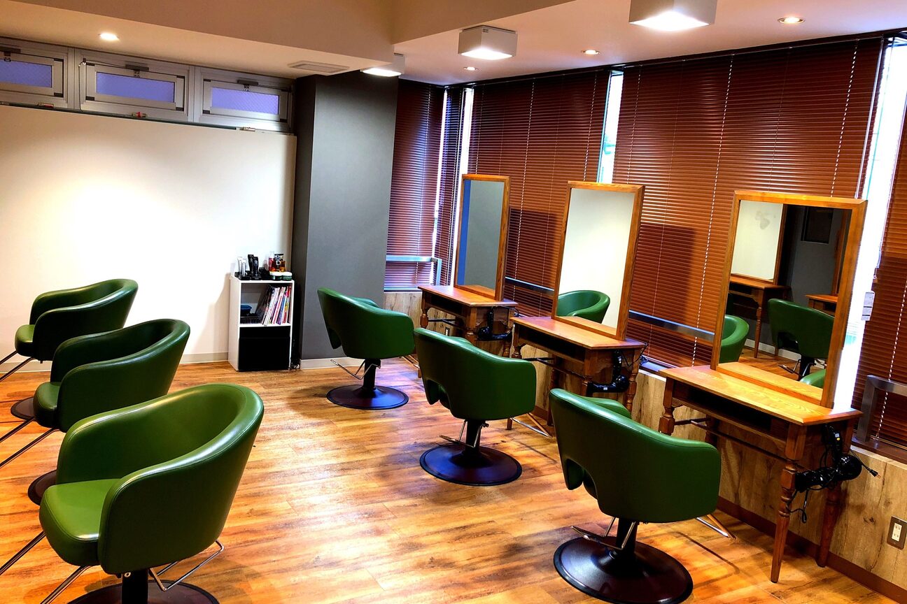 イワッシュ 二俣川駅店(IwAsh)1