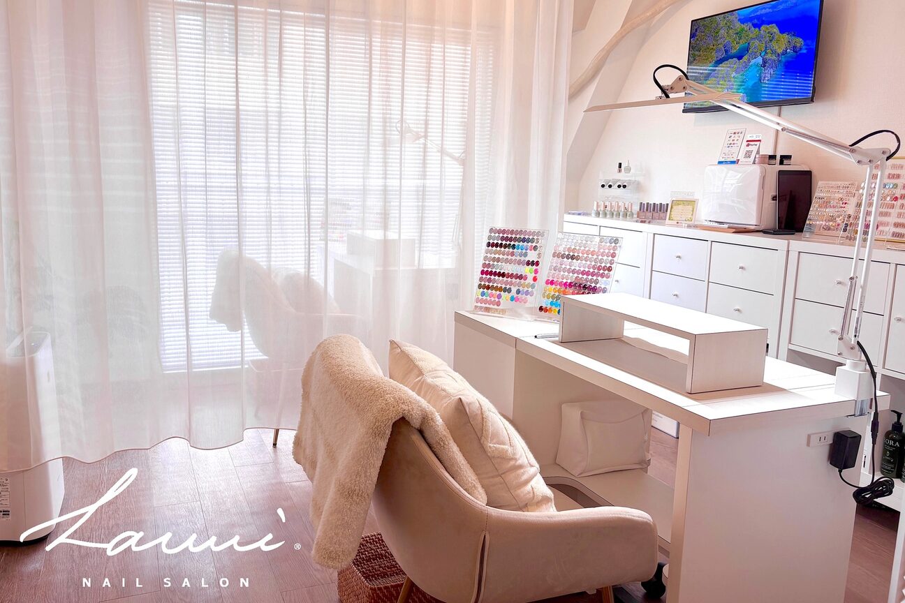 Ｌａｕｍｉ　ＮＡＩＬ　ＳＡＬＯＮ画像1