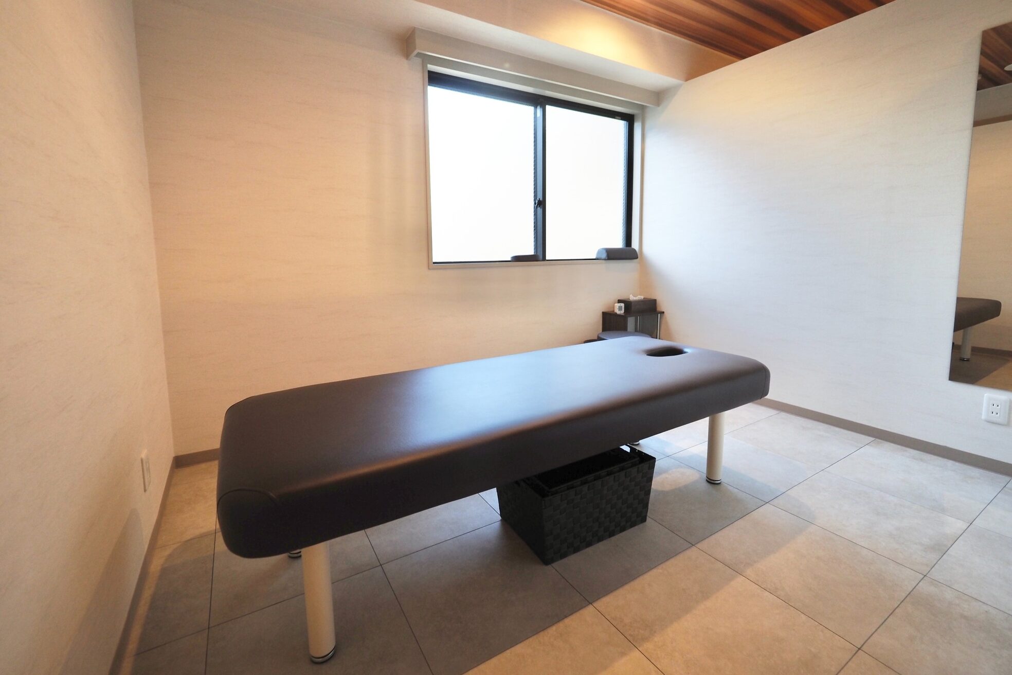 全力ストレッチ 新宿御苑店2