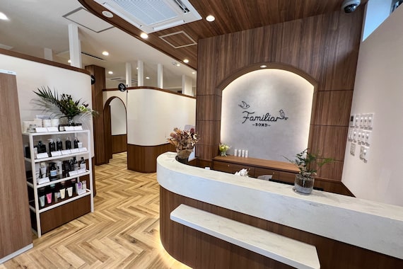 ファミリア ボンド(familiar BOND)