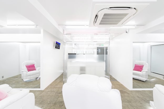 ホログラム ロッポンギ(HOLOGRAM ROPPONGI)2