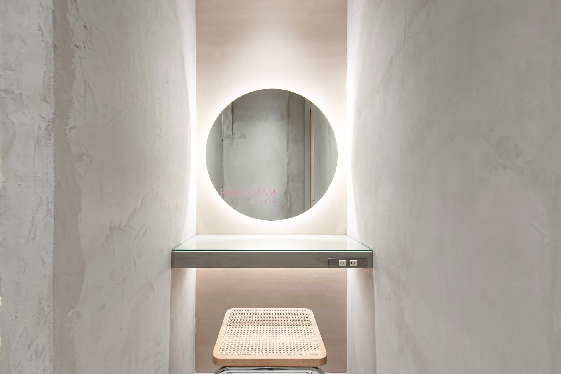 ホログラム シスター(HOLOGRAM SISTER)3