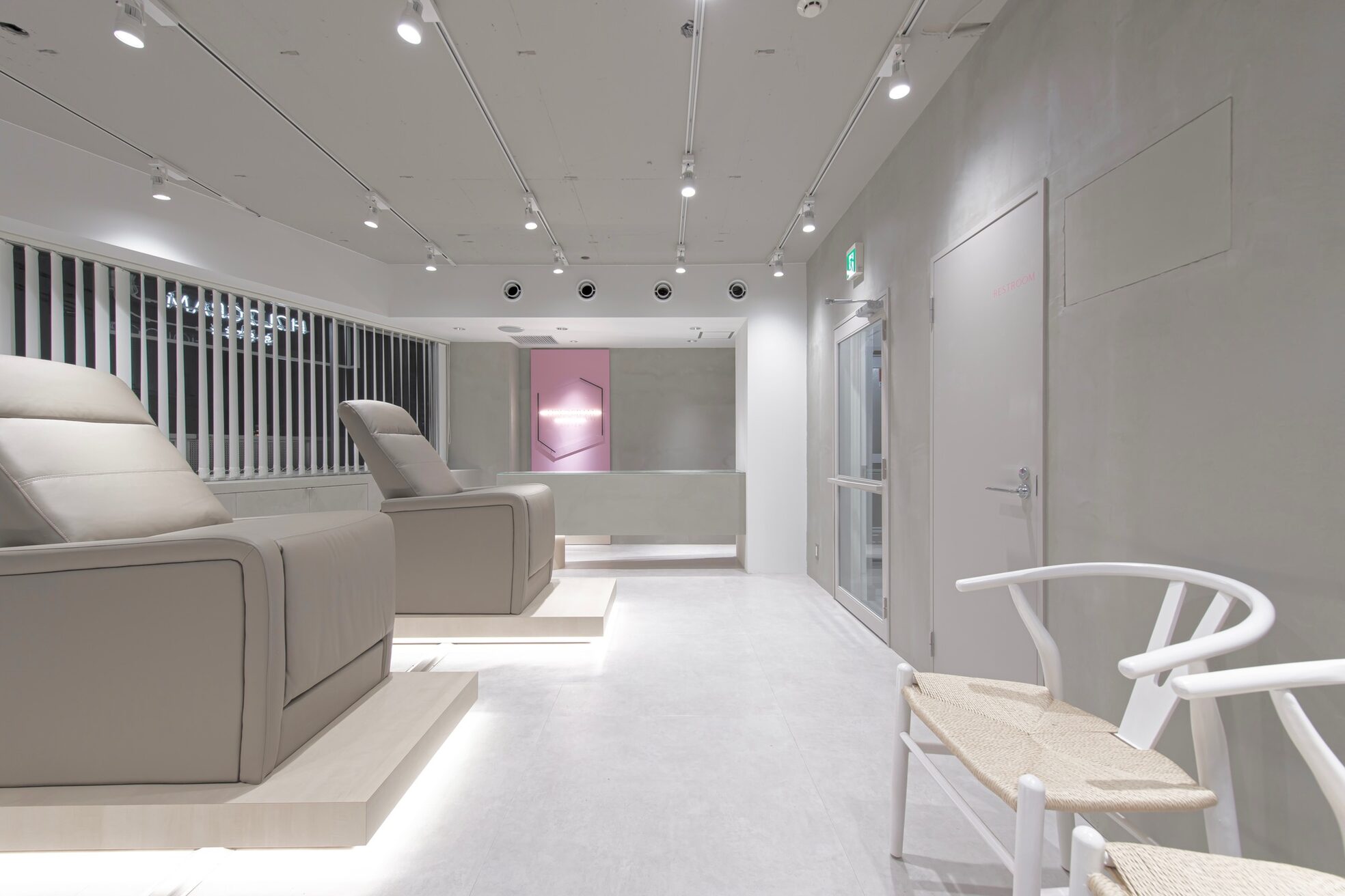 ホログラム シスター(HOLOGRAM SISTER)4