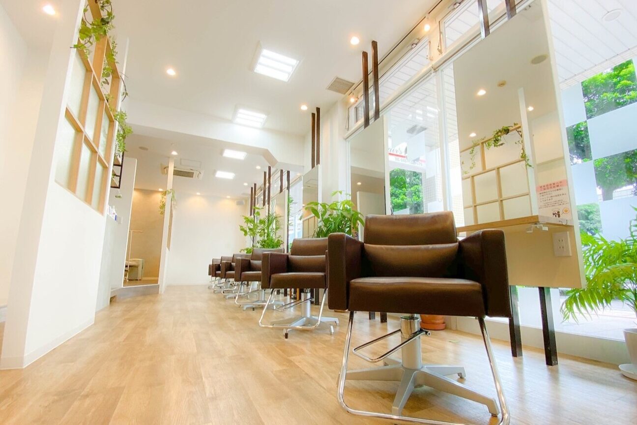 ヘアーズ ビースリー -ポートサイド-（有限会社　ｂ３.Ｃｏｍ）画像1