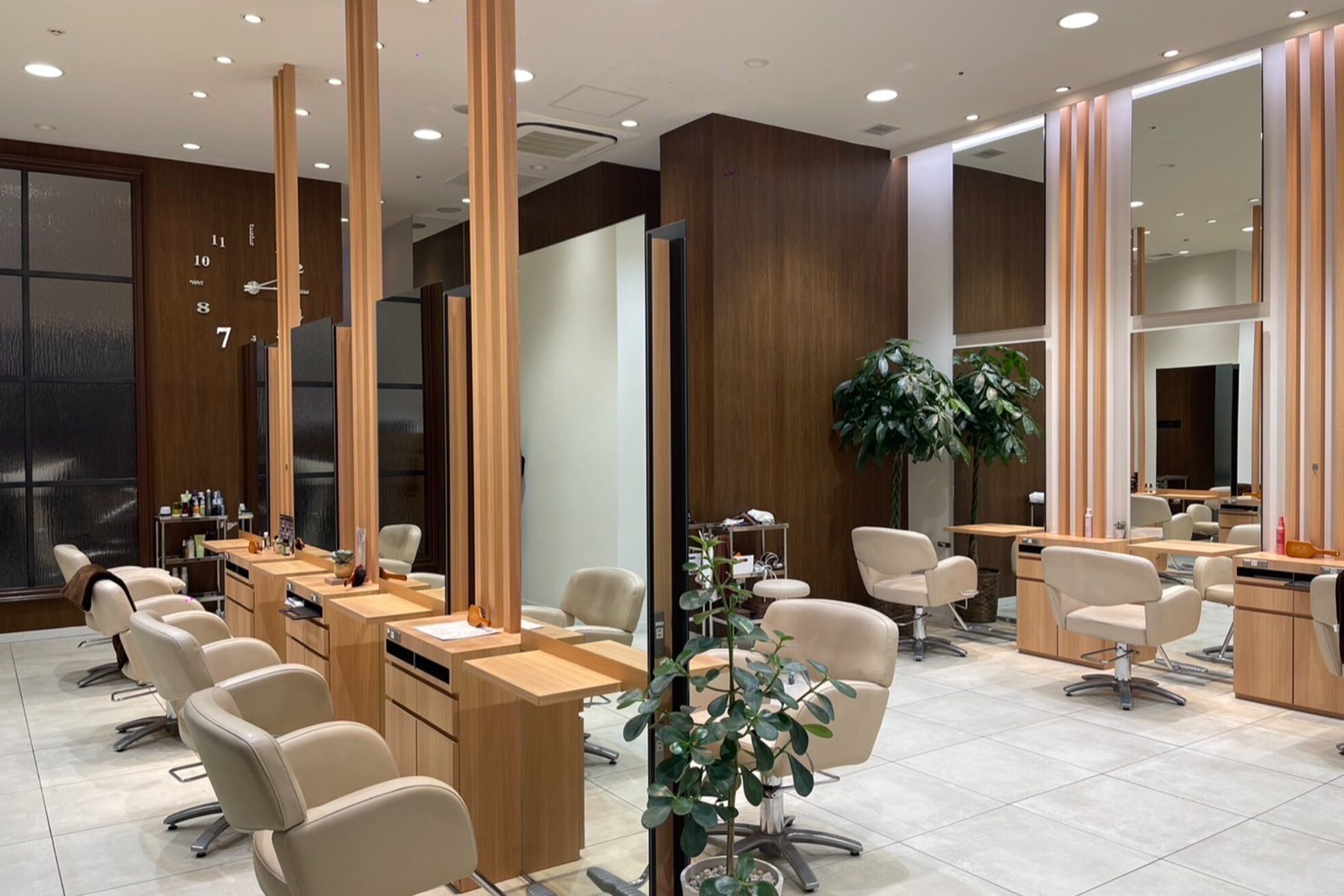 オアシスアヴェダ 立川(OASIS AVEDA)2