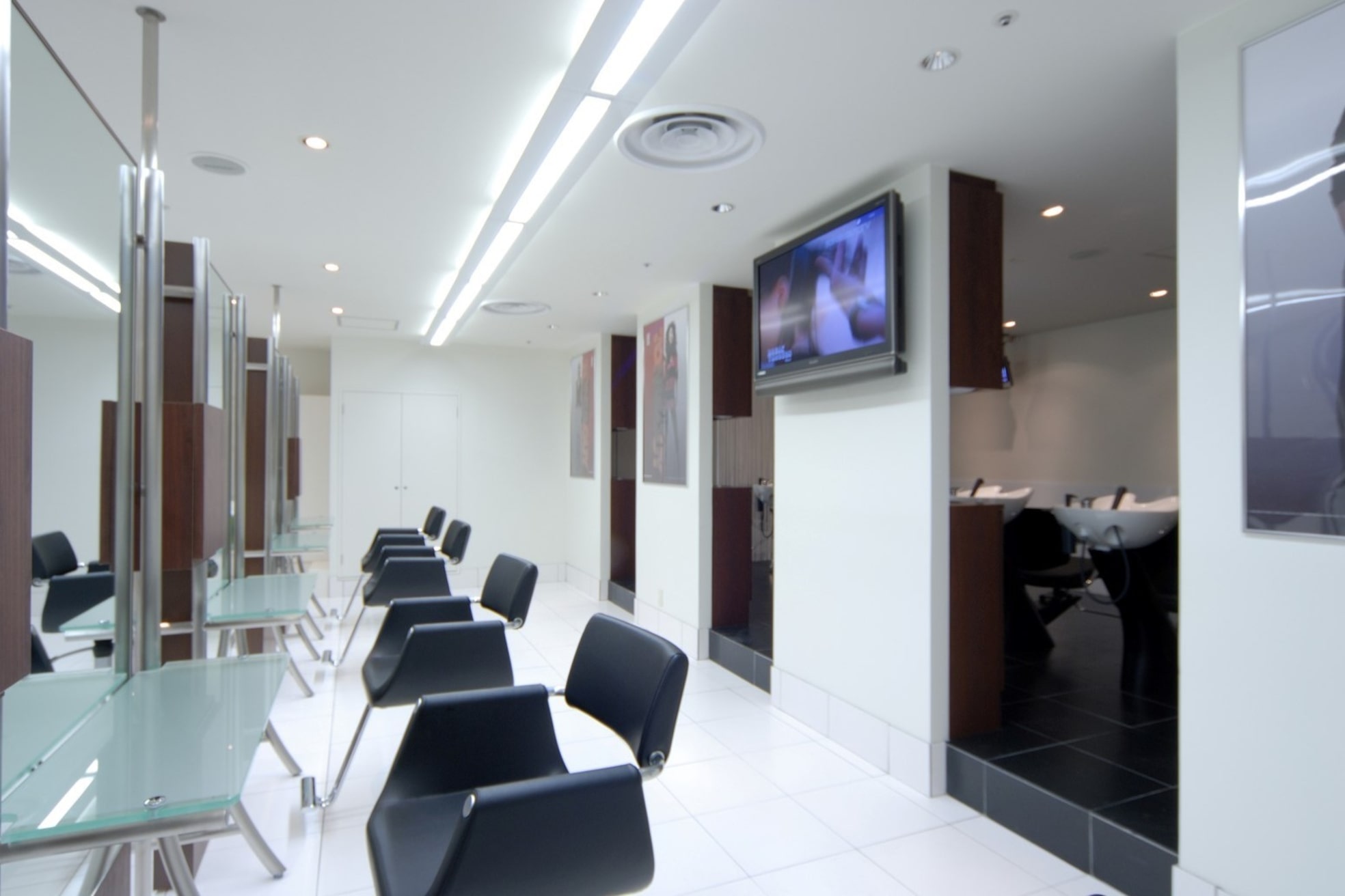 トニーアンドガイニイガタ(TONI&GUY NIIGATA)1