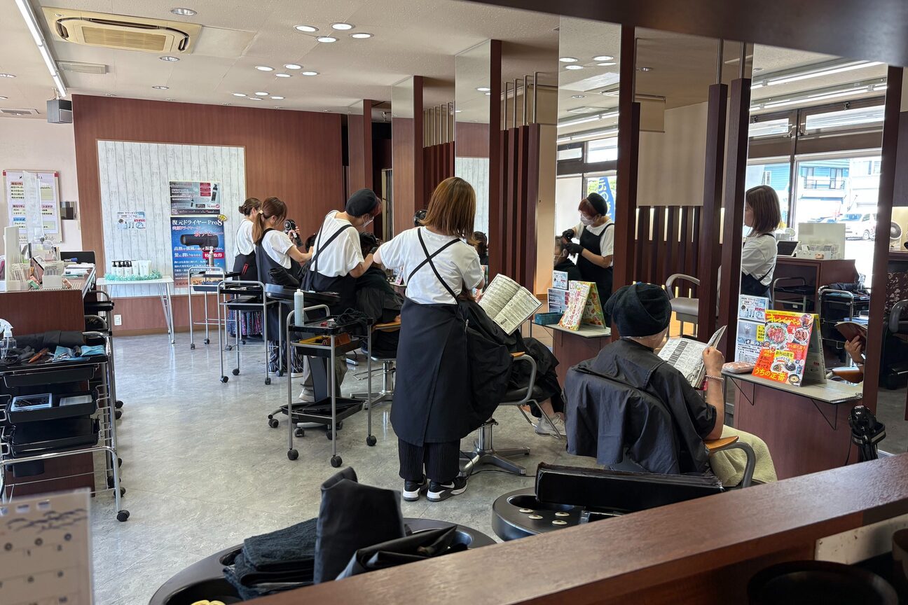 髪質改善カラー専門店　カラースポット（株式会社　セクト）画像1