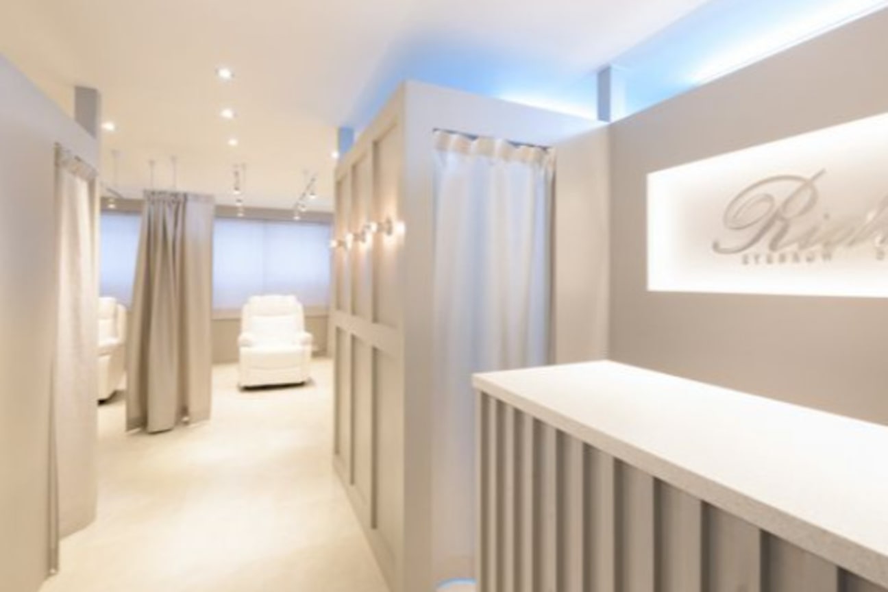 アイブロウサロンRidive【眉毛専門店】(株式会社 QUEENSE)画像1