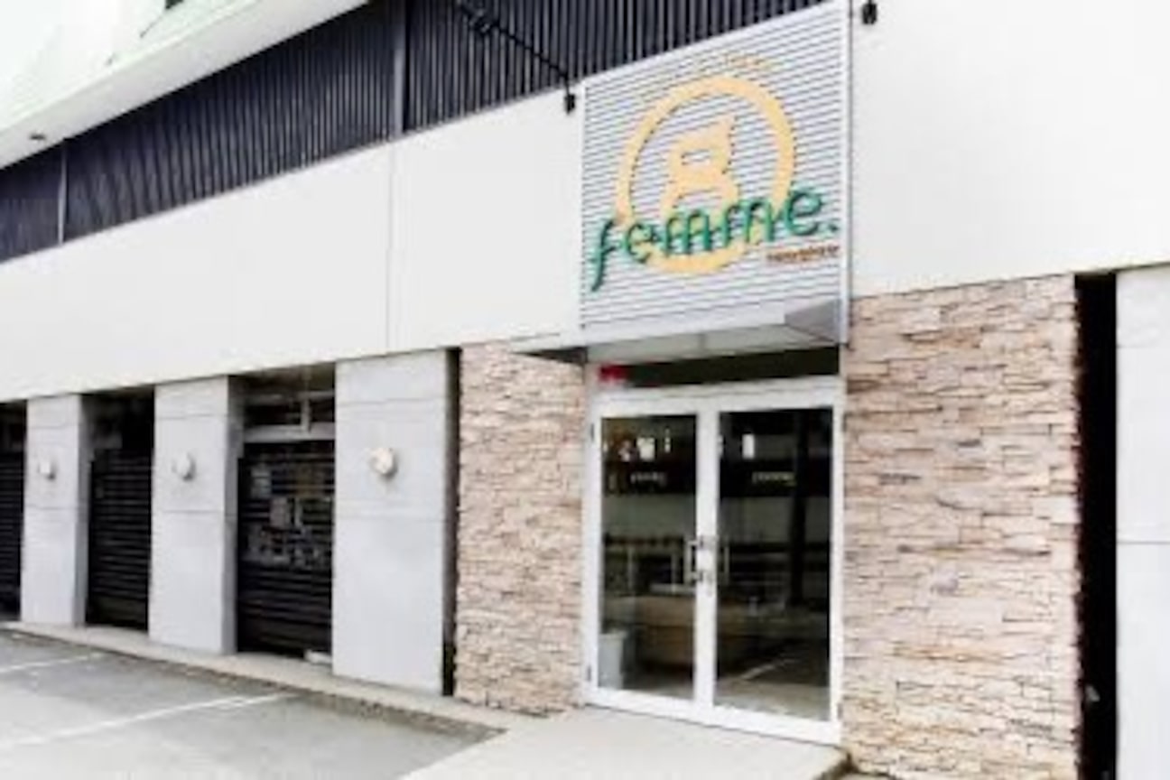 ファム(femme)2