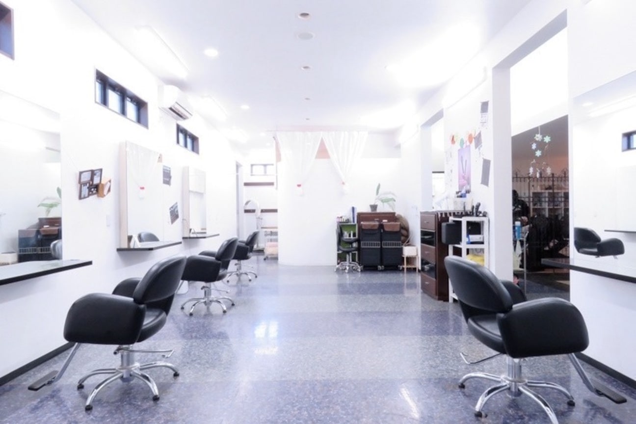 ビューティーコレクション焼津店(株式会社 PRESIDENT OFFICE HOLDGS)画像1