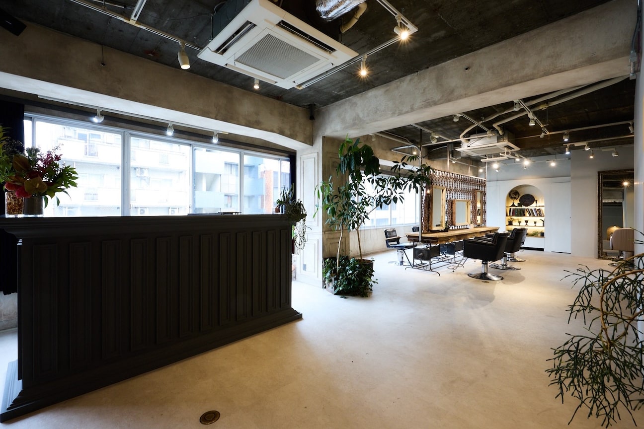 baLon. 新宿(株式会社 baLon)画像1