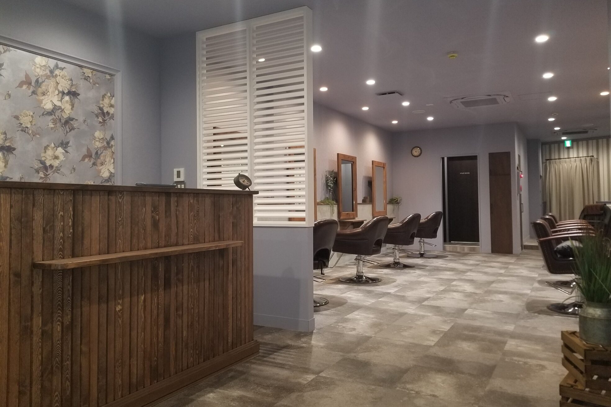 カリン 鶴見店(carin)2