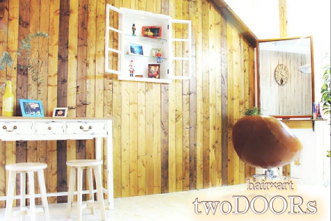 トゥードア(twoDOORs)3