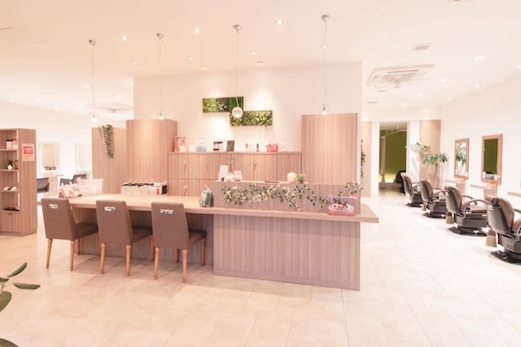 アンダートゥリーガーデン(UNDER TREE GARDEN)