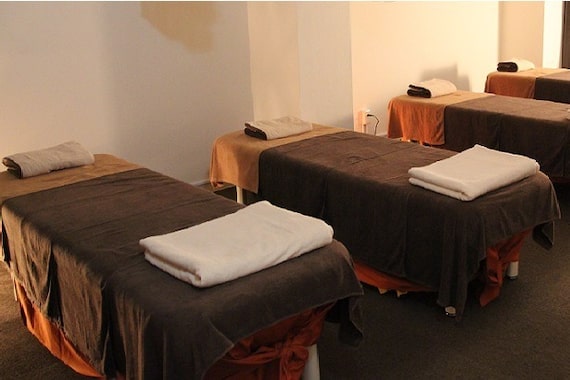 あしカラダ 赤坂見附店