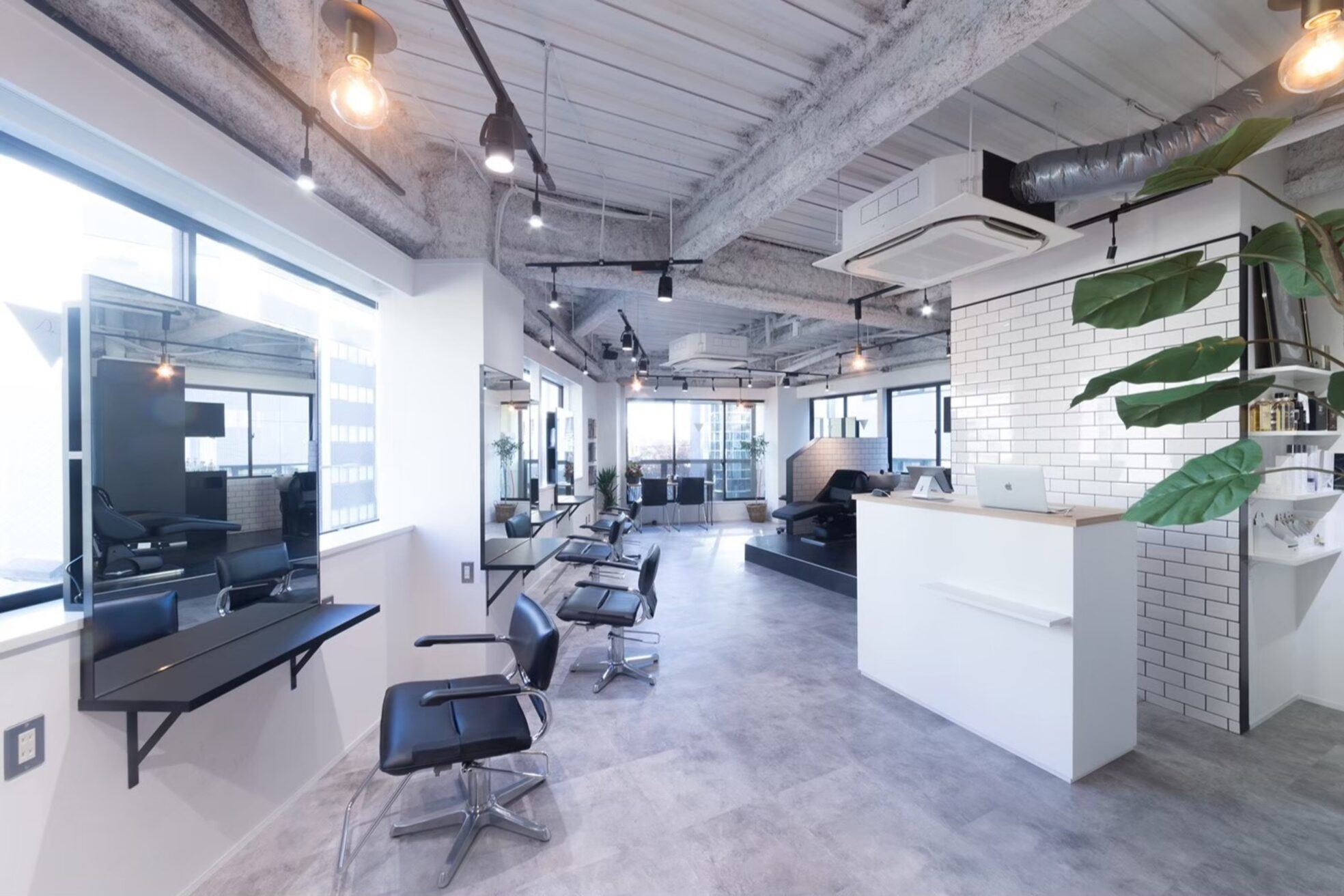 エイス 梅田 中津(Ace)1