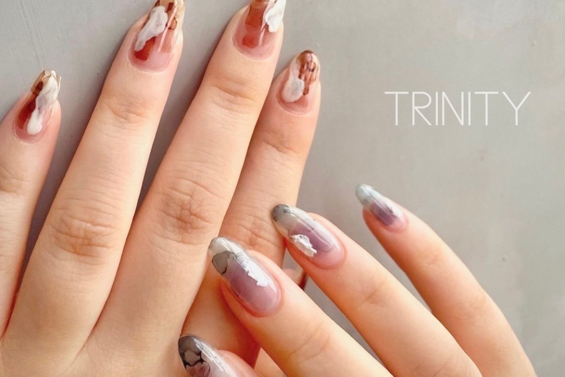 トリニティー(TRINITY)9