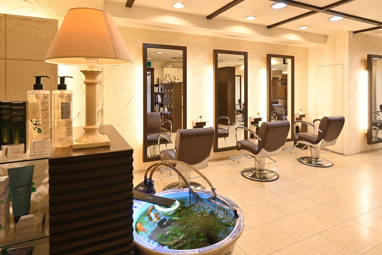 美容室B・C・B・G(有限会社 ブラッシュアップ)画像1