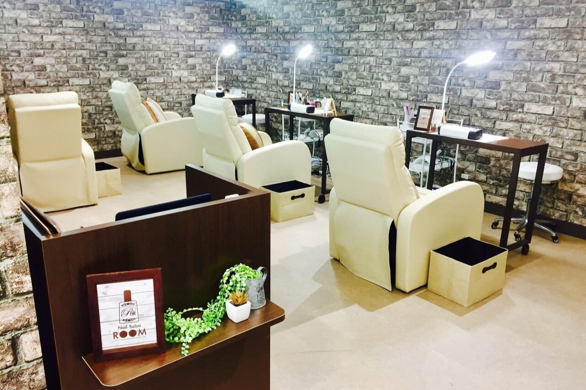 ネイルサロン ルーム 千葉店(ROOM)1