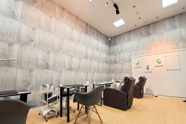 ネイルサロン ルーム 本八幡店(ROOM)1