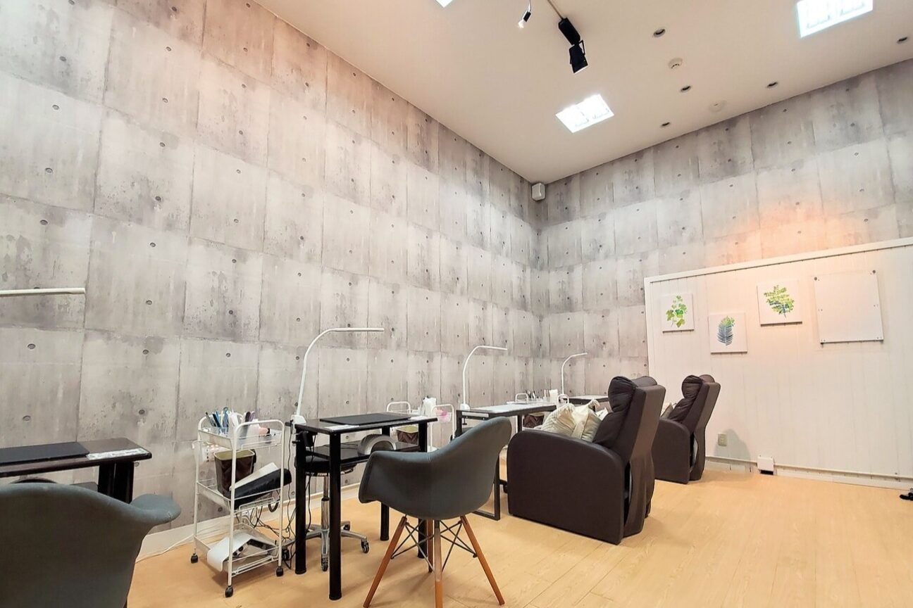 Nail Salon ROOM【ネイルサロン ルーム】（Ｎａｉｌ　Ｓａｌｏｎ　ＲＯＯＭ）画像1