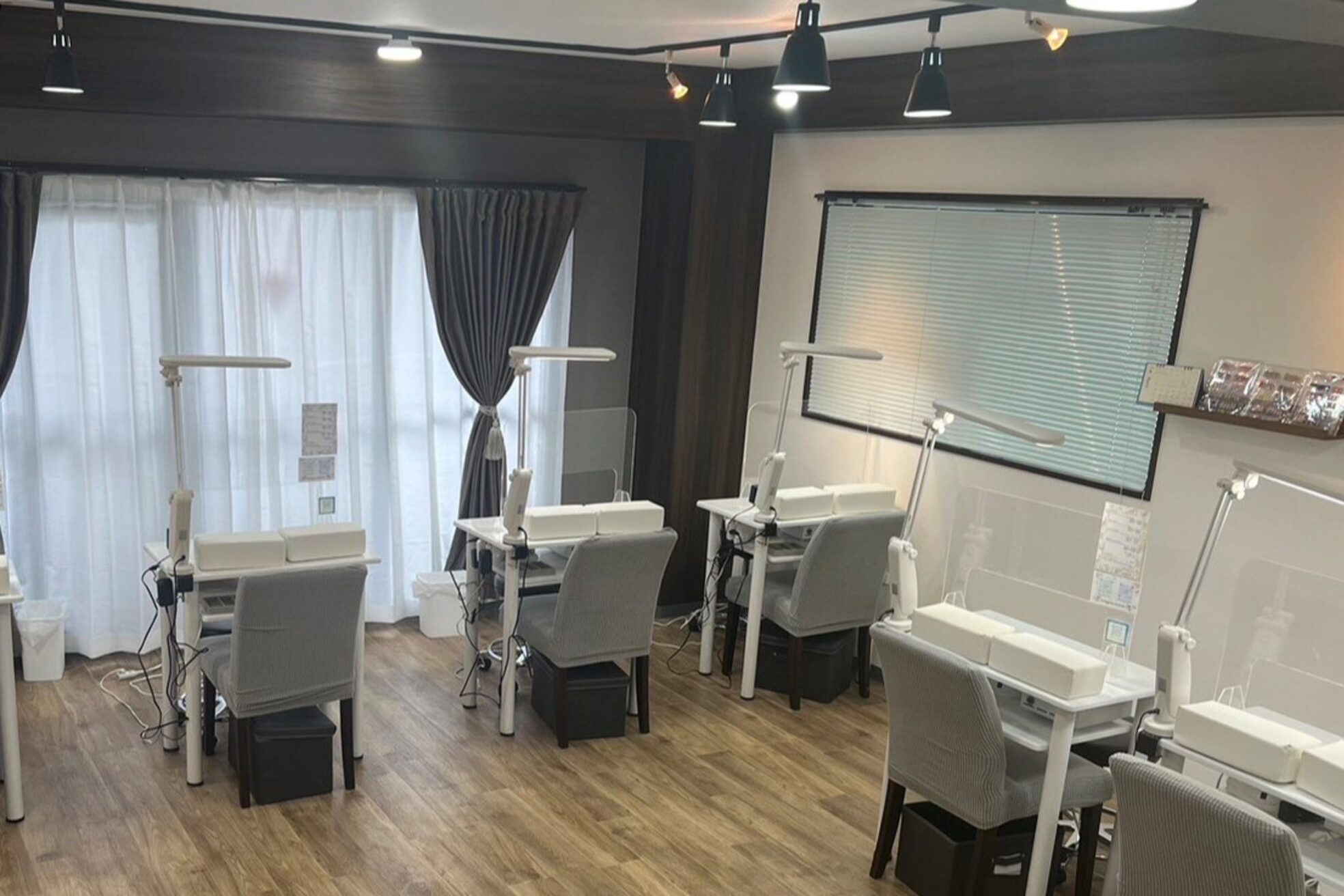 マーチ 大宮店(MARCH)1