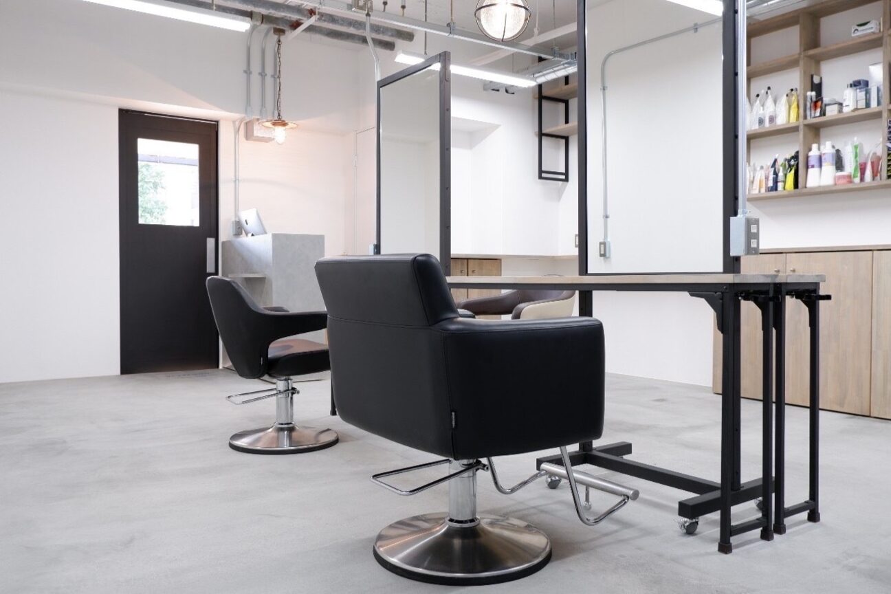 株式会社　凸凹画像1