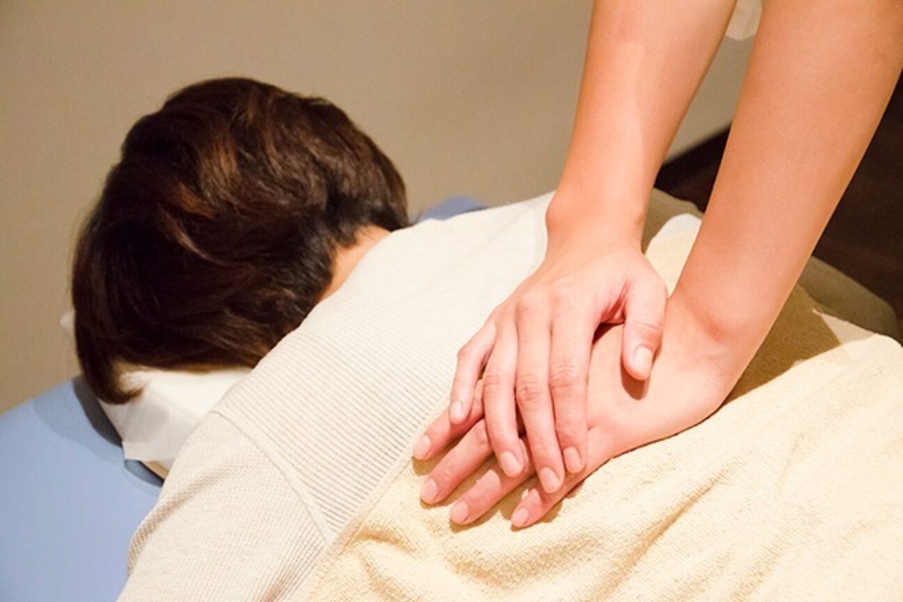 イヤシス フェアモールエルパ店3