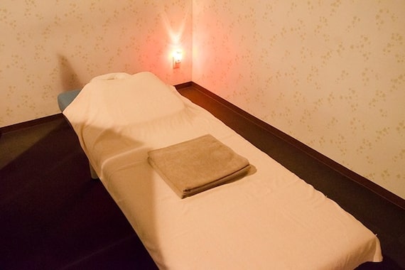 イヤシス イオン近江八幡店