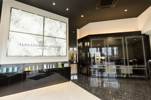 アレクサンドル オブ カラーズ トヤマ(ALEXANDRE OF COLORS TOYAMA)1