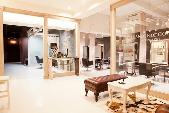 アレクサンドルオブカラーズモリノサト(ALEXANDRE OF COLORS MORINOSATO)