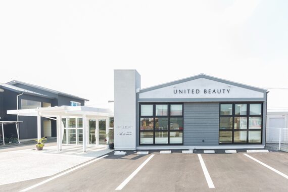 ユナイテッドビューティーウェストコースト(UNITED BEAUTY WEST COAST)
