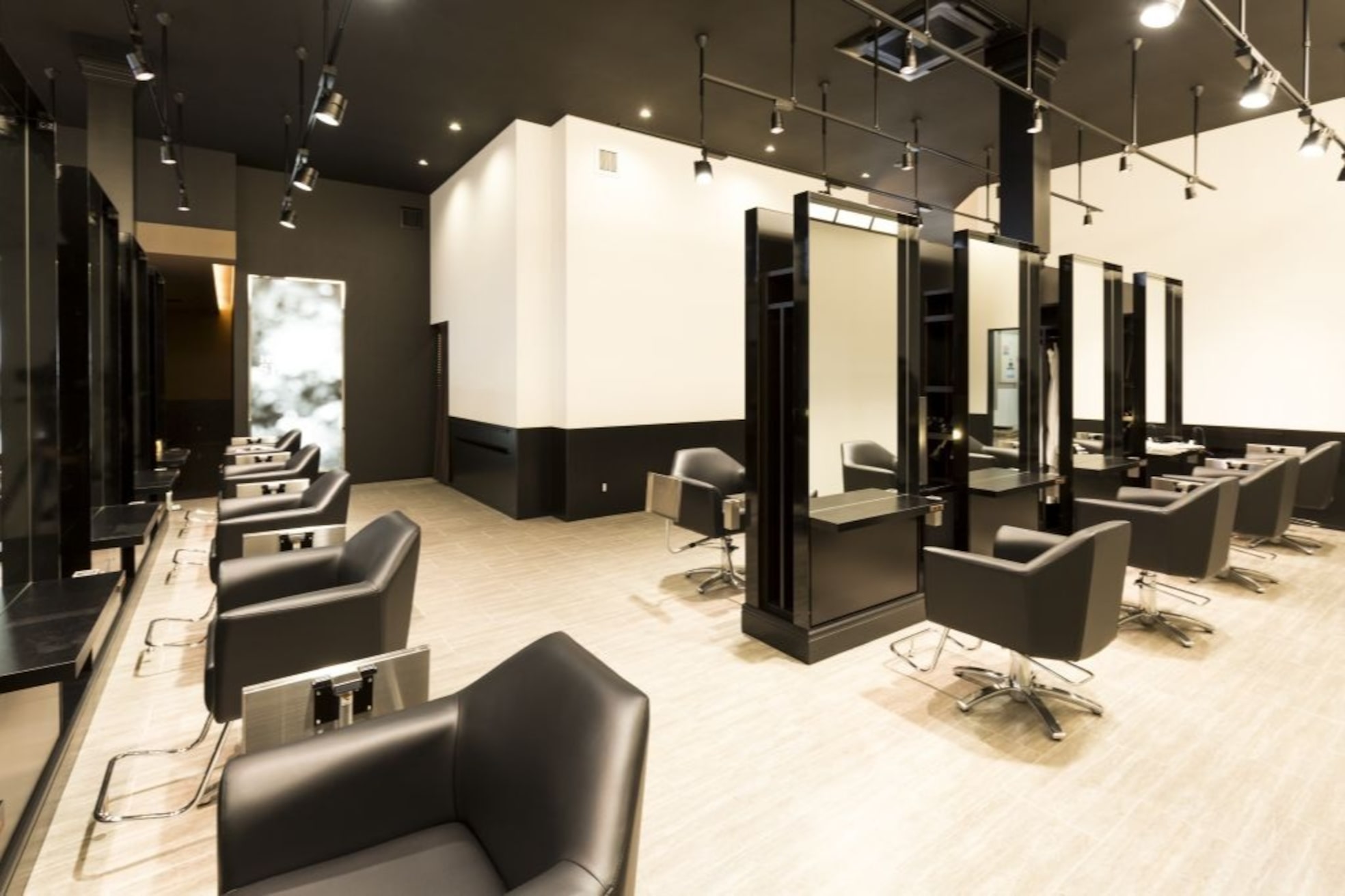 アレクサンドル オブ カラーズ トヤマ(ALEXANDRE OF COLORS TOYAMA)3