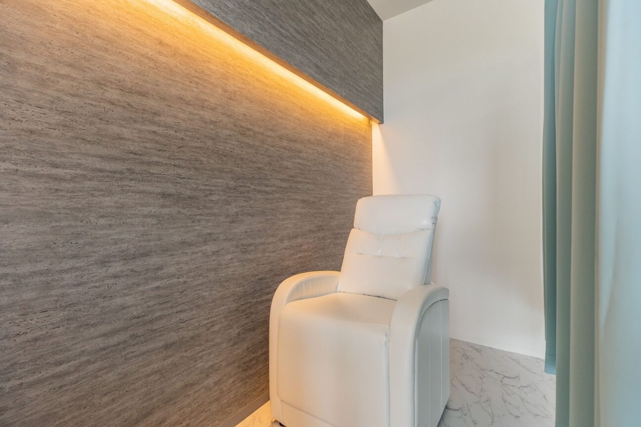 EYELA（Ａ．Ｄ．Ｅ　ｓｕｇａｔａ）画像1