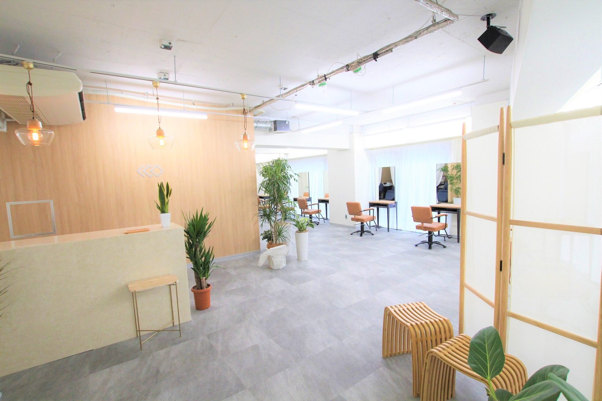 ラベスト バイ セロ 池袋メトロポリタン前(LOVEST by CERO)1