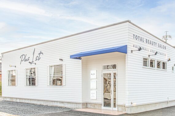 プラス ファースト ヘア(Plus 1st)