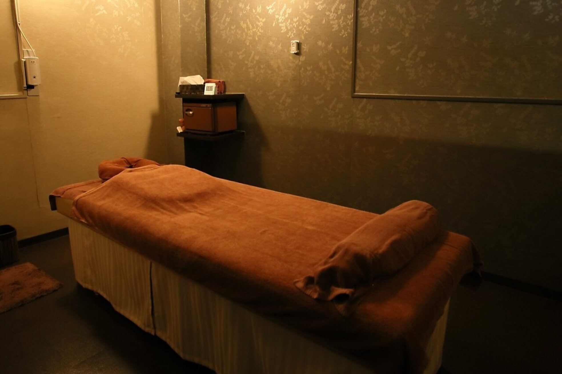 ムー 越谷駅前店(MUU)1