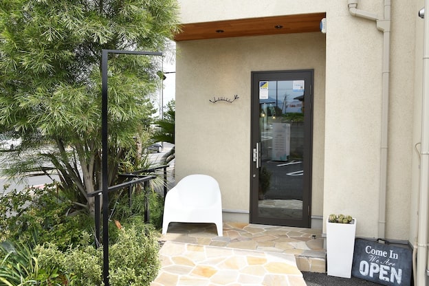 ヘアーラウンジラウレア(LAULEA)2